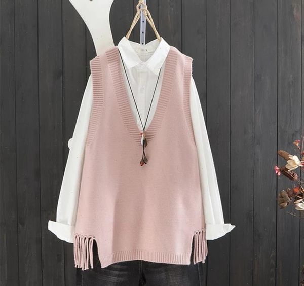 spring womens sweaters autumn style v neck solid color sweater vest women loose turtleneck hem fringe canvas 15209, White;black
spring womens sweaters autumn style v neck solid color sweater vest women loose turtleneck hem fringe canvas 15209, White;black