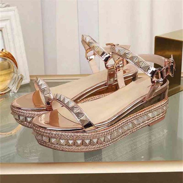 80% off shoes genuine leather ladies slippers sandals luxury designer shoes for women's, Black
80% off shoes genuine leather ladies slippers sandals luxury designer shoes for women's, Black