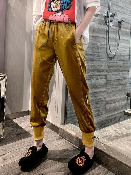 women's pants & capris autumn velvet casual korean elastic waist trousers gold harem simple sweatpants, Black;white
women's pants & capris autumn velvet casual korean elastic waist trousers gold harem simple sweatpants, Black;white