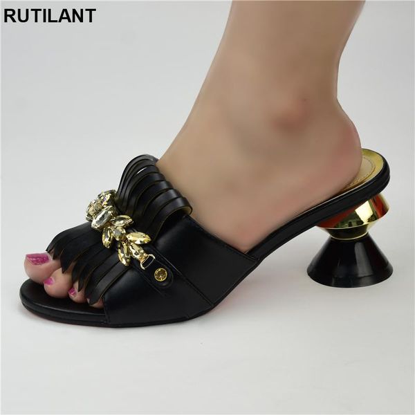 dress shoes fashion women's of good quality in the factory summer decorated with rhinestone elegant lady pumps, Black
dress shoes fashion women's of good quality in the factory summer decorated with rhinestone elegant lady pumps, Black
