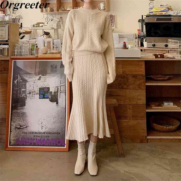 women solid sweater mermaid skirt 2 piece set winter warm twist loose pullover and elastic long fishtail elegant sets 210602, White
women solid sweater mermaid skirt 2 piece set winter warm twist loose pullover and elastic long fishtail elegant sets 210602, White