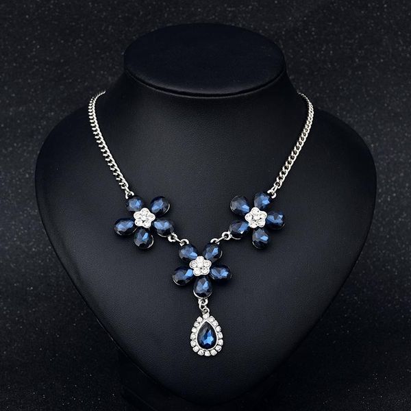 chains crystal flower necklace bridal wedding jewelry design clavicle chain sweater women's accessories gifts, Silver
chains crystal flower necklace bridal wedding jewelry design clavicle chain sweater women's accessories gifts, Silver