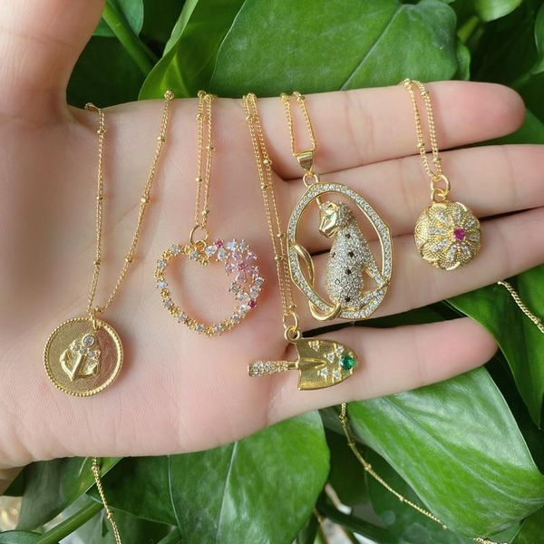 pendant necklaces 5pcs/lot 2021 wholesale simple necklace zircon heart geometric, Silver 
pendant necklaces 5pcs/lot 2021 wholesale simple necklace zircon heart geometric, Silver
