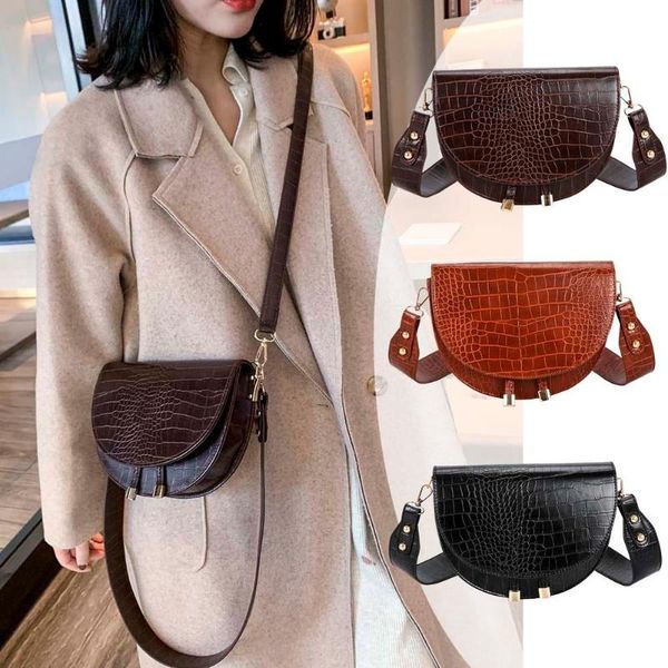 shopping bags retro crossbody handbags women semicircle solid color pu leather shoulder messenger small satchel
shopping bags retro crossbody handbags women semicircle solid color pu leather shoulder messenger small satchel
