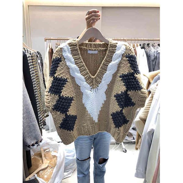 women's sweaters autumn temperament female jacket with cleavage v correspondence in wild colours loose torsion short mesh dk1009 f7n1, White;black
women's sweaters autumn temperament female jacket with cleavage v correspondence in wild colours loose torsion short mesh dk1009 f7n1, White;black