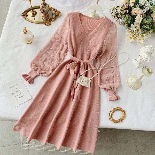 casual dresses fashion womens puff sleeve splicing knitting dress 2021 autumn woman v-neck frenulum slim medium long, Black;gray
casual dresses fashion womens puff sleeve splicing knitting dress 2021 autumn woman v-neck frenulum slim medium long, Black;gray