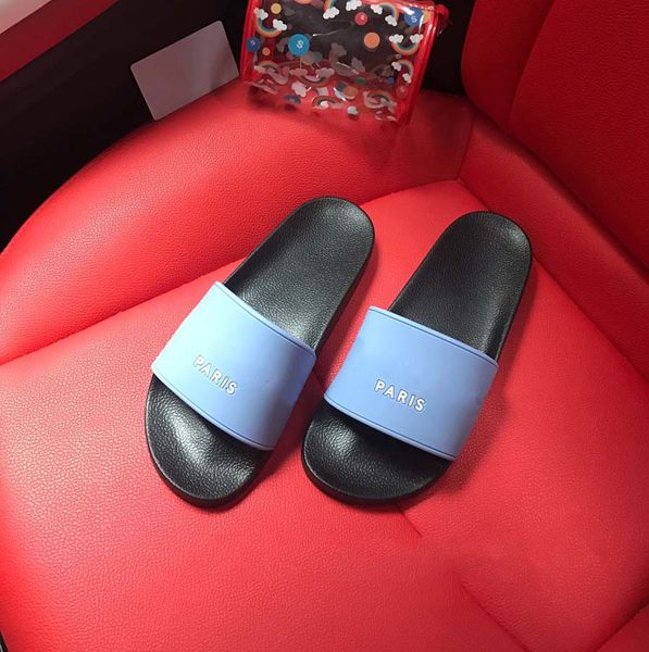 classic women slipper embroidery sandal floral brocade fashion flip flops striped beach genuine leather dazzle flowers slippers with box 03, Black
classic women slipper embroidery sandal floral brocade fashion flip flops striped beach genuine leather dazzle flowers slippers with box 03, Black