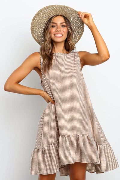 women's swimwear women beach swimsuit cover up dress for wear coverup 2021 summer sleeveless plaid ruffled skirt print polyester bathin, White;black
women's swimwear women beach swimsuit cover up dress for wear coverup 2021 summer sleeveless plaid ruffled skirt print polyester bathin, White;black
