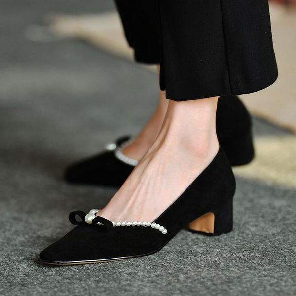 dress shoes 2021 spring autumn leather women handmade beaded thick heel single black high heels pumps
dress shoes 2021 spring autumn leather women handmade beaded thick heel single black high heels pumps