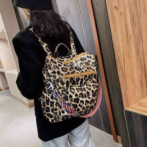 factory wholesale new style fengfan cow pattern sunflower backpack women's outdoor diaper bag 
factory wholesale new style fengfan cow pattern sunflower backpack women's outdoor diaper bag