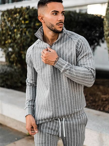 men's tracksuits 2021 spring list leisure sports suit men of fitness running long sleeve with hood thin pants 2 joint parts, Gray
men's tracksuits 2021 spring list leisure sports suit men of fitness running long sleeve with hood thin pants 2 joint parts, Gray