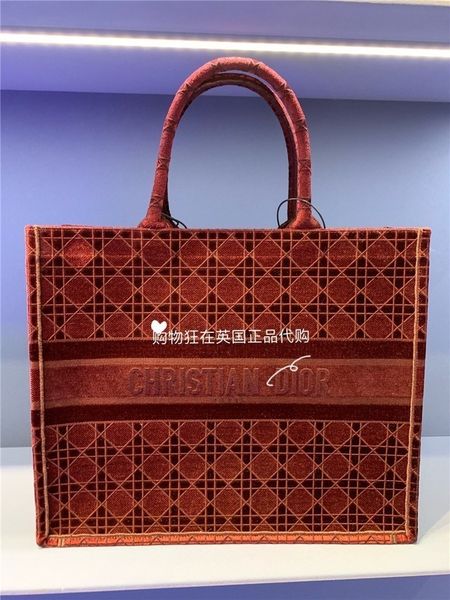 luxury handbags storage designer luxurys cristi autumn winter new booktote lingge velvet shopping tote bag cjbn8b dc9
luxury handbags storage designer luxurys cristi autumn winter new booktote lingge velvet shopping tote bag cjbn8b dc9
