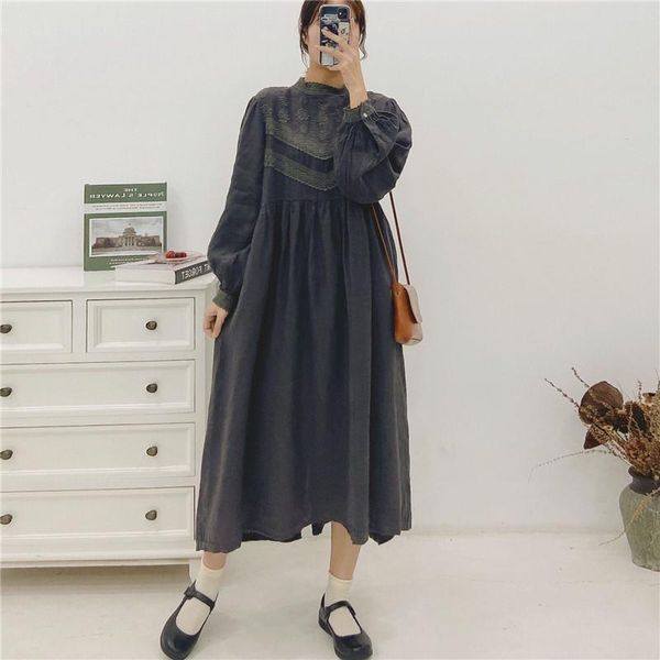johnature women emboridery floral vintage linen loose dress 2021 autumn solid color ruffles full sleeve female dresses casual, Black;gray
johnature women emboridery floral vintage linen loose dress 2021 autumn solid color ruffles full sleeve female dresses casual, Black;gray
