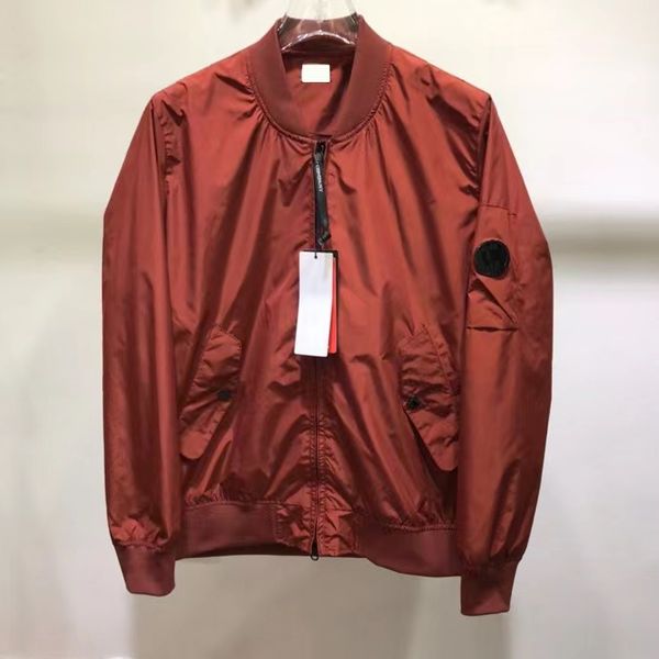 cp.company official website classic baseball jacket, metal wire and nylon/cotton combination, reflective and color changing, m-2xl001, Black;brown
cp.company official website classic baseball jacket, metal wire and nylon/cotton combination, reflective and color changing, m-2xl001, Black;brown