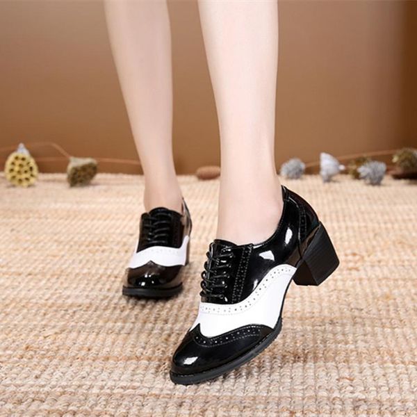 dress shoes patent leather black white oxford for women british style bullock women's thick heel deep mouth single shoe
dress shoes patent leather black white oxford for women british style bullock women's thick heel deep mouth single shoe