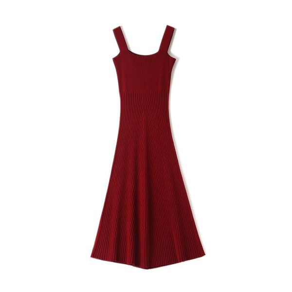 autumn women's dress french retro spaghetti strap with waist temperament slim knitted women b209 casual dresses, Black;gray
autumn women's dress french retro spaghetti strap with waist temperament slim knitted women b209 casual dresses, Black;gray