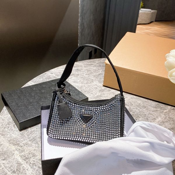 2021 ladies black diamond nylon totes underarm bag fashionable elegant waterproof portable shopping attend the dinner party
2021 ladies black diamond nylon totes underarm bag fashionable elegant waterproof portable shopping attend the dinner party