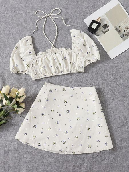 ditsy floral frill trim ruched bust crop & skirt 52dr#, White
ditsy floral frill trim ruched bust crop & skirt 52dr#, White