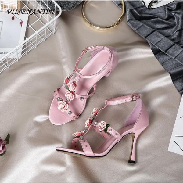 sandals t-shaped high heels satin surface fashion flower crystal open toe bag heel round stiletto, Black
sandals t-shaped high heels satin surface fashion flower crystal open toe bag heel round stiletto, Black