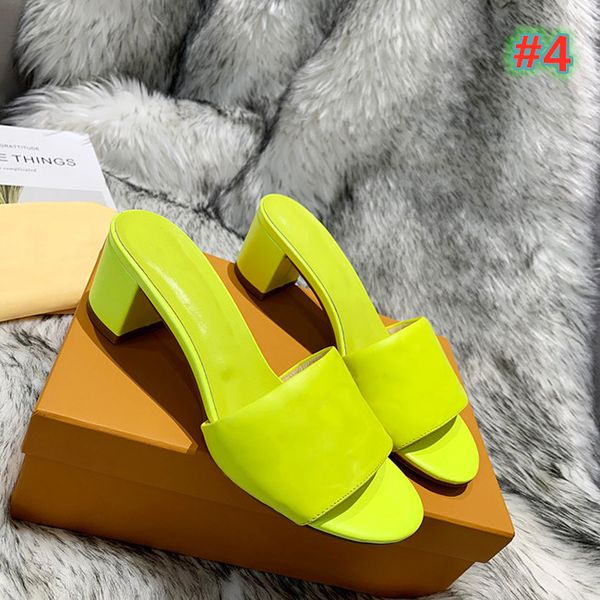 2021 trendy womens slippers beautiful scuffs shoes summer beach slides girls slipper flops loafers sandals 35-44with, Black
2021 trendy womens slippers beautiful scuffs shoes summer beach slides girls slipper flops loafers sandals 35-44with, Black