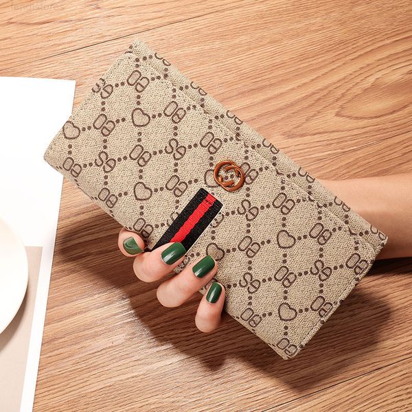 wallet printed long folding women's purse 2021 fashion handbag versatile, Red;black
wallet printed long folding women's purse 2021 fashion handbag versatile, Red;black
