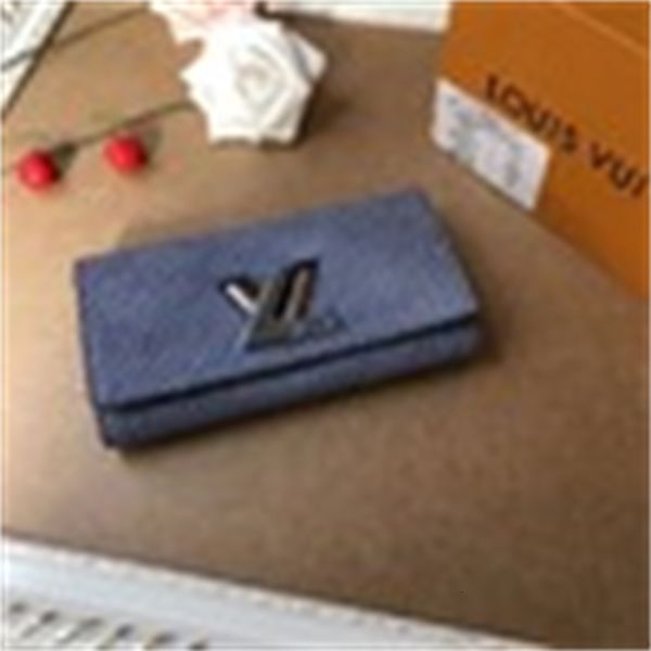 m62052 wallet bumbags long wallet chain wallets purse clutches evening pouches mini belt bags 7v7n, Red;black 
m62052 wallet bumbags long wallet chain wallets purse clutches evening pouches mini belt bags 7v7n, Red;black