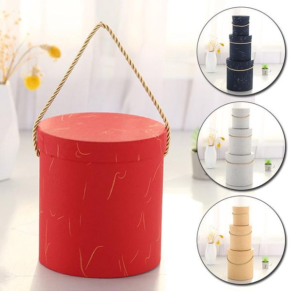 gift wrap 15.5x15.5x17cmhat boxes round floral flower packaging paper bag storage box florist bouquet packagingbox with lanyard
gift wrap 15.5x15.5x17cmhat boxes round floral flower packaging paper bag storage box florist bouquet packagingbox with lanyard
