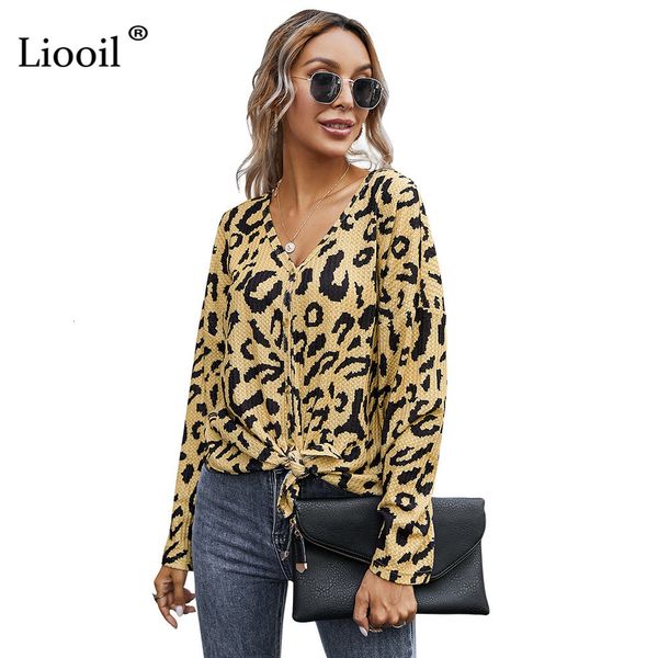 shorts casual loose leopard print shirts women color block button up long sleeve v neck female autumn winter and blouses, White;black
shorts casual loose leopard print shirts women color block button up long sleeve v neck female autumn winter and blouses, White;black
