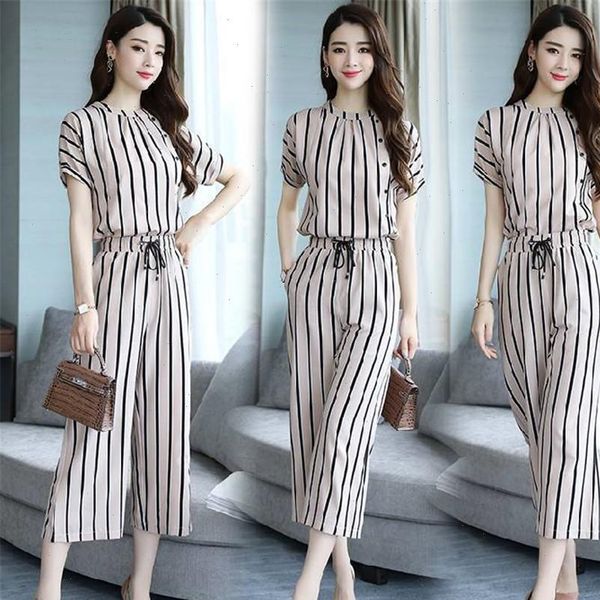 summer vintage womens tracksuits striped women suits two piece set and pants casual, Gray
summer vintage womens tracksuits striped women suits two piece set and pants casual, Gray