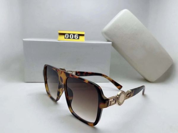 new women fashion show oversized frame sunglasses men006 specially designed star glasses uv400 protection come with box, White;black
new women fashion show oversized frame sunglasses men006 specially designed star glasses uv400 protection come with box, White;black