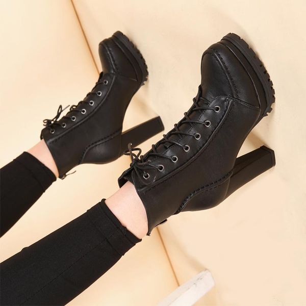boots women autumn ankle office high heels platform round toe leather booties black pumps ladies party shoes 2021
boots women autumn ankle office high heels platform round toe leather booties black pumps ladies party shoes 2021