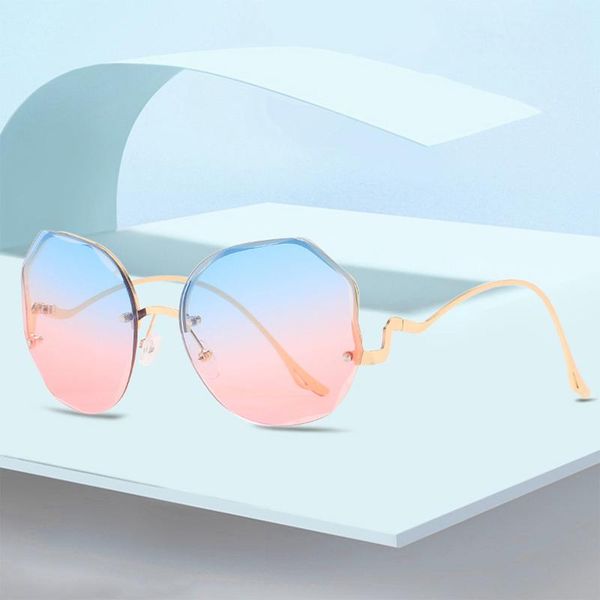 sunglasses rimless ocean water cut trimmed lens metal curved temples round sun glasses female gradient eyeglasses, White;black
sunglasses rimless ocean water cut trimmed lens metal curved temples round sun glasses female gradient eyeglasses, White;black