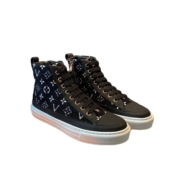 2021 new arrival fashion luxury designer women casual shoes sneakers shoes genuine leather light and breathable sneakers a00, Black
2021 new arrival fashion luxury designer women casual shoes sneakers shoes genuine leather light and breathable sneakers a00, Black