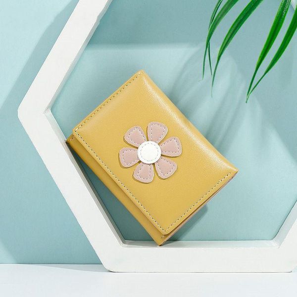 wallets vento marea short small wallet for women 2021 leather pu floral girl's purse tri fold card holder designer money bag yellow, Red;black
wallets vento marea short small wallet for women 2021 leather pu floral girl's purse tri fold card holder designer money bag yellow, Red;black