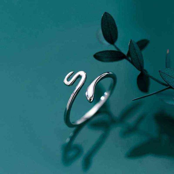 124a snake rings silver color opening wrap adjustable size ring gifts for snake lover goth cool dainty jewelry for women men g1125, Slivery;golden
124a snake rings silver color opening wrap adjustable size ring gifts for snake lover goth cool dainty jewelry for women men g1125, Slivery;golden