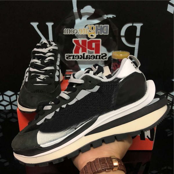 shoes men women undercover x ld casual sacais vaporwaffle green multi wolf grey-black mens breathe sneaker outdoor platform 
shoes men women undercover x ld casual sacais vaporwaffle green multi wolf grey-black mens breathe sneaker outdoor platform