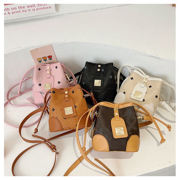 children designer handbag 2022 baby girl rope bucket bag european american style kids letter floral crossbody bags zero wallet f1045, Black
children designer handbag 2022 baby girl rope bucket bag european american style kids letter floral crossbody bags zero wallet f1045, Black