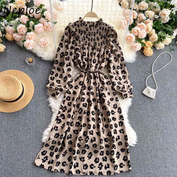 neploe o neck puff long sleeve pullover dress women high waist hip a line vestidos vintage print spring new slim robe 210423, Black;gray
neploe o neck puff long sleeve pullover dress women high waist hip a line vestidos vintage print spring new slim robe 210423, Black;gray