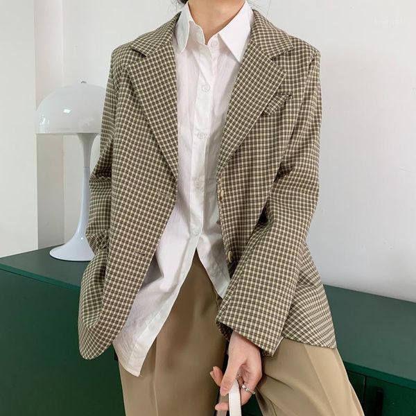 women's suits & blazers korean vintage plaid blazer women spring autumn 2021 casual notched collar long sleeve female loose suit jacket, White;black
women's suits & blazers korean vintage plaid blazer women spring autumn 2021 casual notched collar long sleeve female loose suit jacket, White;black