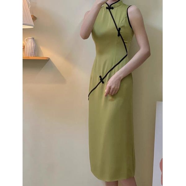 ethnic clothing 2021 sleeveless chinese style traditional cheongsam summer satin slim-fit disc button stand collar split green dress, Red
ethnic clothing 2021 sleeveless chinese style traditional cheongsam summer satin slim-fit disc button stand collar split green dress, Red