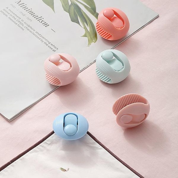 comforters & sets quilt fixing clip mini anti-slip household bed sheet fasteners plastic fixator for dusty pink/mint green/white
comforters & sets quilt fixing clip mini anti-slip household bed sheet fasteners plastic fixator for dusty pink/mint green/white