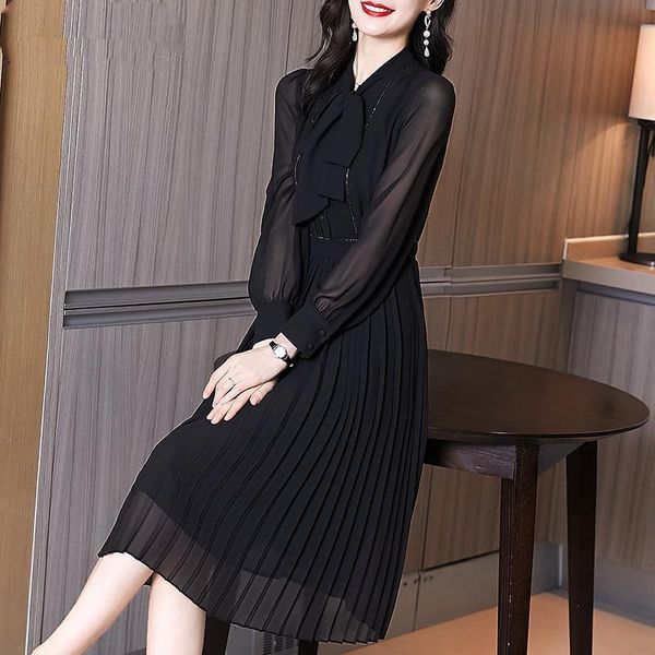 casual dresses 2021 women early spring bow long-sleeved dress female long chiffon ladies solid color loose pleated vestidos t462, Black;gray
casual dresses 2021 women early spring bow long-sleeved dress female long chiffon ladies solid color loose pleated vestidos t462, Black;gray