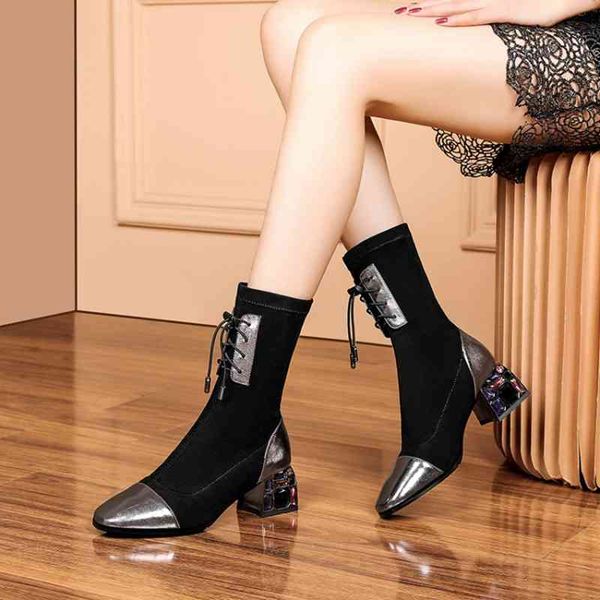 winter slip-on women's shoes square toe thick heel mid-heel suede stretch boots color matching mid-calf boots for women 210507, Black
winter slip-on women's shoes square toe thick heel mid-heel suede stretch boots color matching mid-calf boots for women 210507, Black