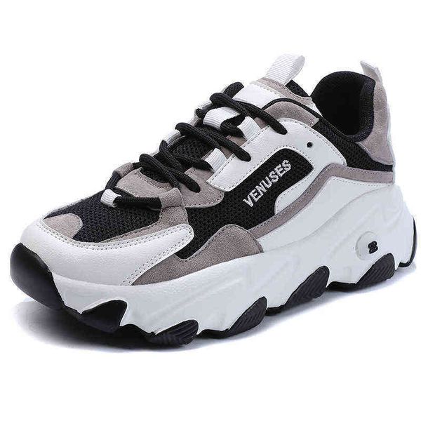fashion week's same summer soft bottom mh hollow out breathable lightweight fashion versatile casual sports dad sho
fashion week's same summer soft bottom mh hollow out breathable lightweight fashion versatile casual sports dad sho