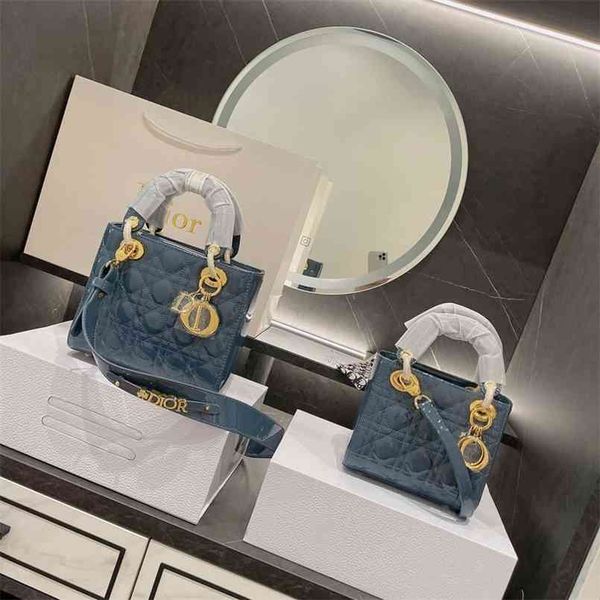 bag women's bag 2021 lingge chain one shoulder slanting mini luxuryss designerss yw
bag women's bag 2021 lingge chain one shoulder slanting mini luxuryss designerss yw