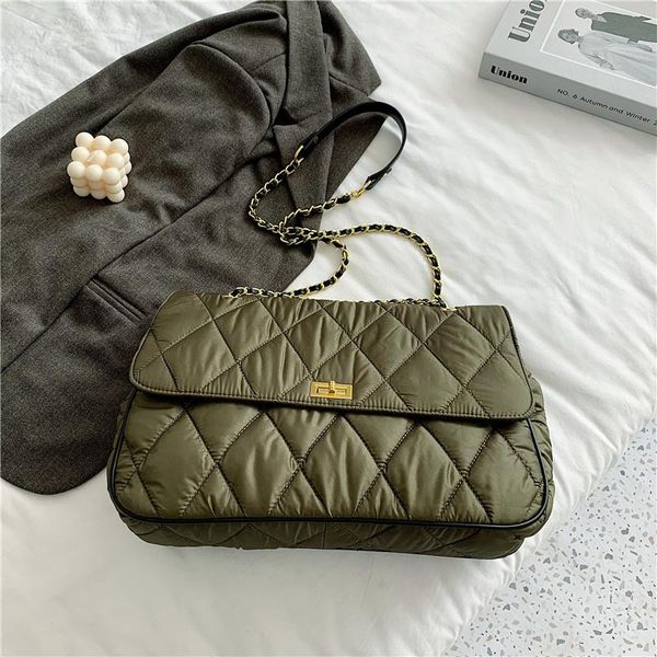 evening bags lattice large tote armpit bag 2021 fashion high-quality nylon women's designer handbag high capacity shoulder messenger
evening bags lattice large tote armpit bag 2021 fashion high-quality nylon women's designer handbag high capacity shoulder messenger