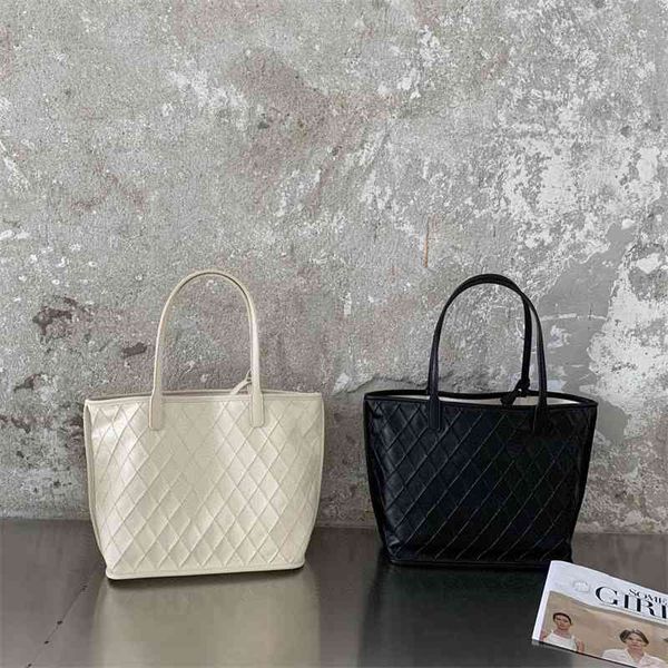 women luxurys designers bags 2021 3001 large 3002 medium patterned shopping fashion versatile one designer handbag handbags totes crossbody
women luxurys designers bags 2021 3001 large 3002 medium patterned shopping fashion versatile one designer handbag handbags totes crossbody