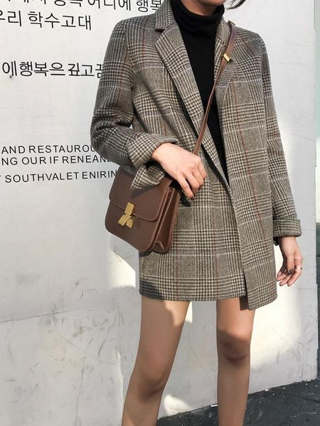 women's wool & blends 2021 autumn plaid suit chic retro long small woolen coat female, Black
women's wool & blends 2021 autumn plaid suit chic retro long small woolen coat female, Black