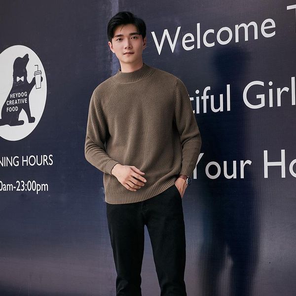 men's sweaters half high neck sweater, loose korean warm long sleeve thick needle novel in autumn and winter 2021, White;black
men's sweaters half high neck sweater, loose korean warm long sleeve thick needle novel in autumn and winter 2021, White;black
