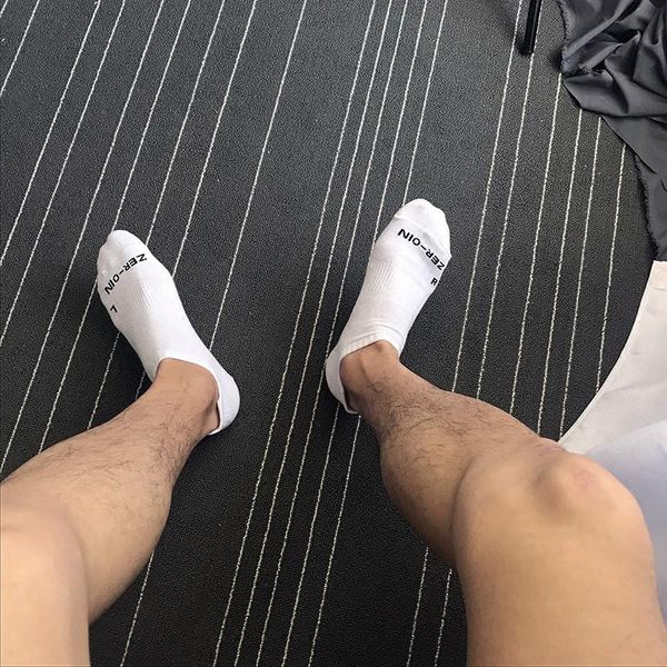 men's socks white black unique letter pattern male short sock gay vers bottom men sports tube streetwear comfortable
men's socks white black unique letter pattern male short sock gay vers bottom men sports tube streetwear comfortable